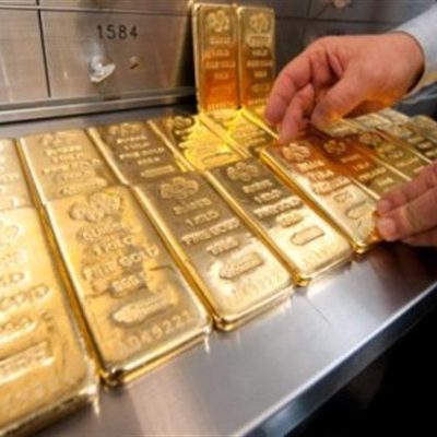 1kg_gold_bars_worth_about_55_000_each_are_secured__1385586850